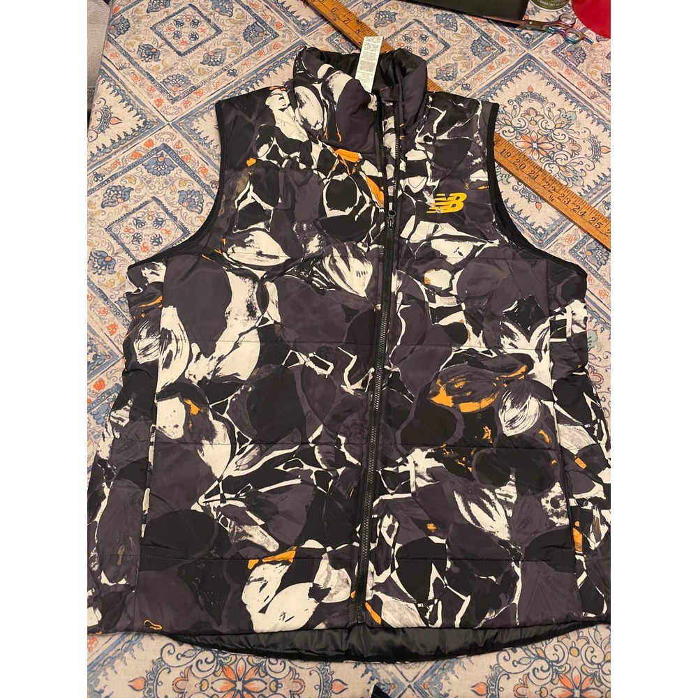 New Balance x Isaac Mizrahi Live Puffer Vest Black Floral Print Large
